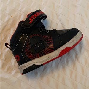 Star Wars Hi Top Light up Sneakers Size 6